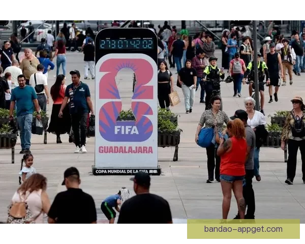 美加墨世界杯赛场全景呈现：足球盛宴与文化交融的激情碰撞