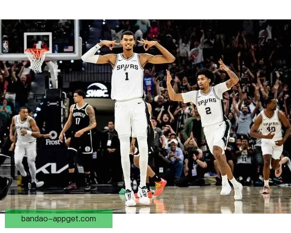 文班亚马单场狂砍41分创赛季新高八分四十秒完成NBA最快两双